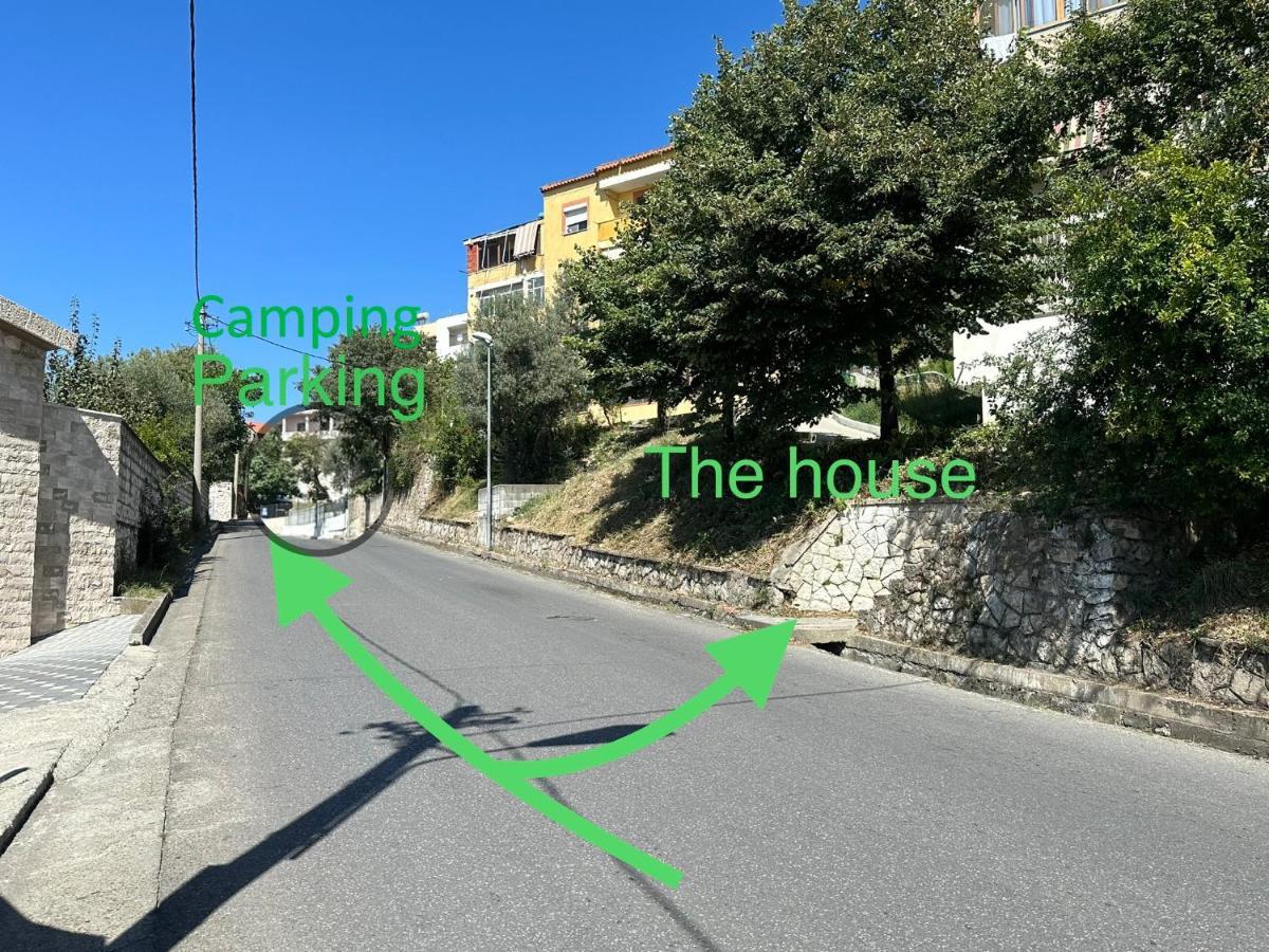 Hoxha House Hotell Krujë Eksteriør bilde